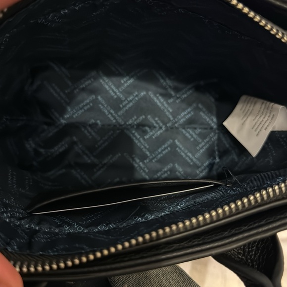 French Connection NWT Charity Pebble Crossbody Mini Tote in black - Picture 3 of 4